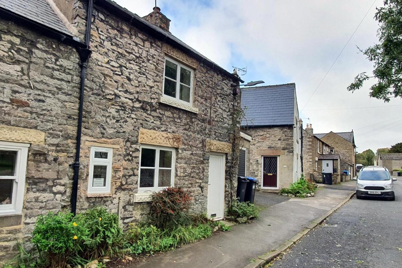 Hope Cottage, Great Longstone 外观 照片